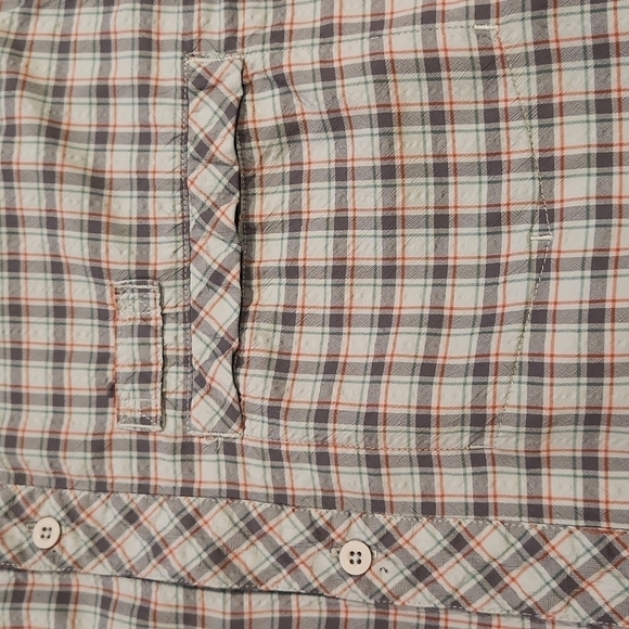 CABELA'S Guidewear Gray & Red Plaid Button-Up Shirt - Picture 4 of 11